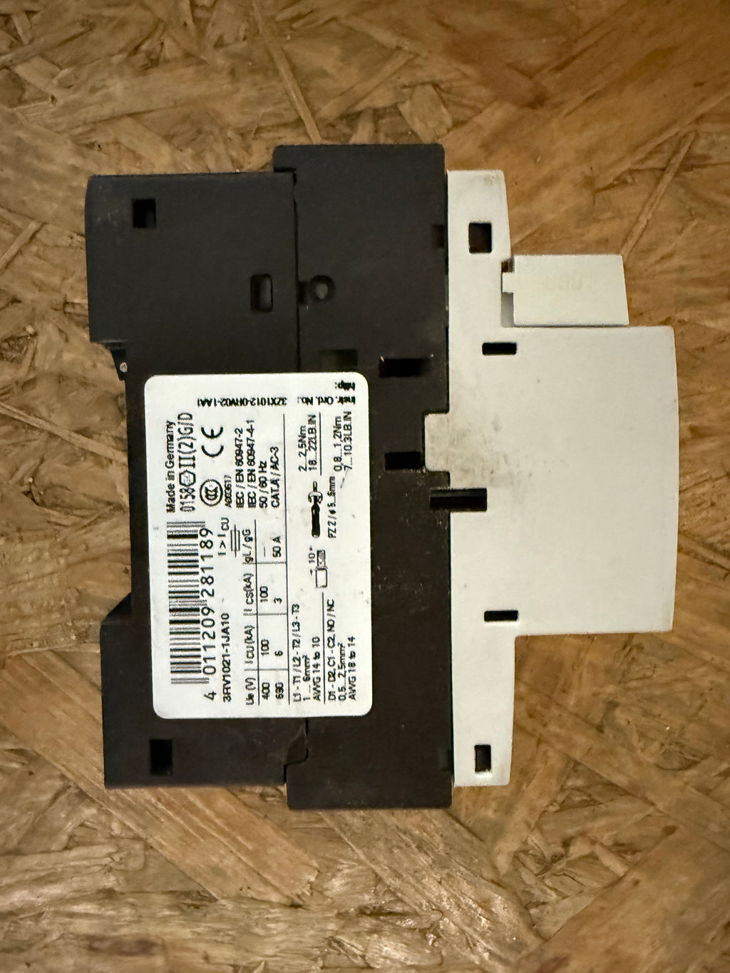 Siemens SIRIUS Motorschutzschalter 3RV1021-1JA10 – IMG_3820.jpg